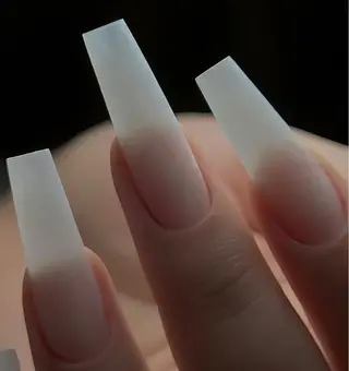 ネイル DR Nail 新宿所属・DR 💅のネイルデザイン