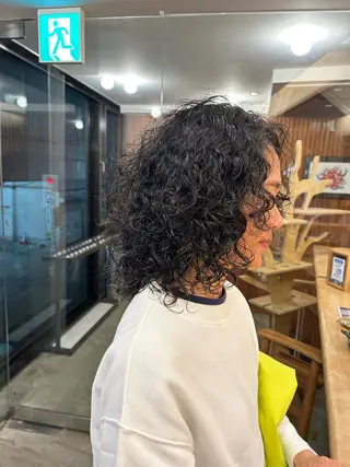 ミディアム 🌞アオキ サキ🕊のヘアスタイル