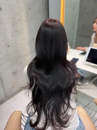 ロング カラー shion 透明感カラーのヘアスタイル