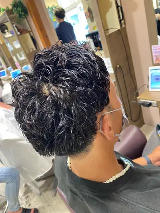 ショート パーマ 中本 竜聖のヘアスタイル