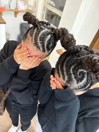 KR2S中百舌鳥所属・🇰🇷羽エク/ シールエクRYOKAのヘアスタイル