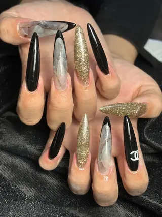 ネイル ✴︎ Delightのネイルデザイン