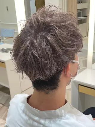 ショート カラー パーマ ✨ダメージを感じない 美髪ヘア✨　野口春貴のヘアスタイル