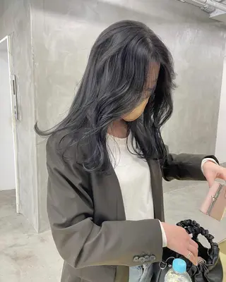 ロング カラー yurika☁️ 似合わせ｜レイヤーのヘアスタイル