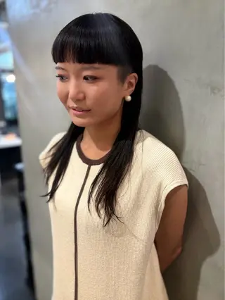 ロング 優 作のヘアスタイル