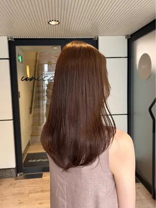 ロング カラー 内沼 恵留菜のヘアスタイル
