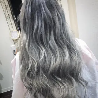 ロング カラー 皆巳 達郎のヘアスタイル