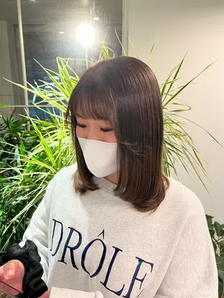 ミディアム ワタナベ モカ🦢ダブルカラーのヘアスタイル