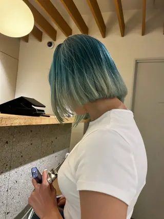 ショート カラー miwa Yuma /ブリーチ、パーマのヘアスタイル