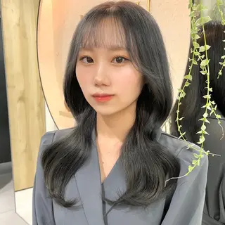 ロング カラー MOE🐈‍⬛🎀 エクステ/ワンホンのヘアスタイル