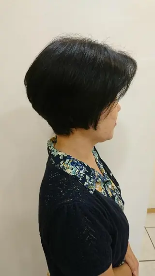 ショート 齋藤 愛美のヘアスタイル