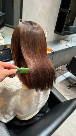 セミロング BUCKS所属・坂谷 BUCKS/縮毛矯正のヘアスタイル