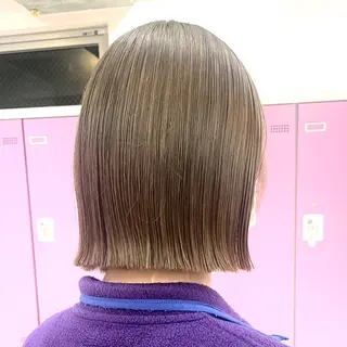 ショート カラー 艶髪 🦋CON🦋のヘアスタイル