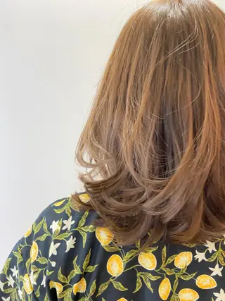 ミディアム カラー 田中 あやなのヘアスタイル