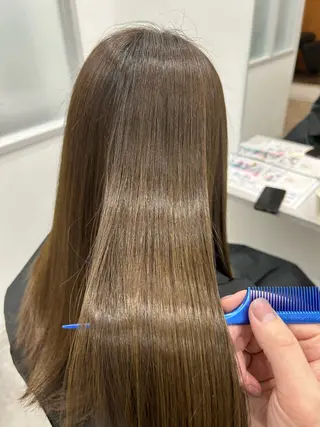 セミロング siki. 石渡のヘアスタイル