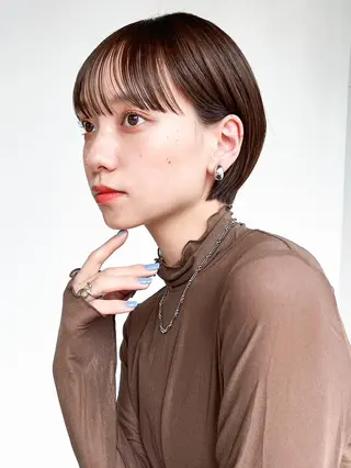 ショート カラー ITbyALBUM 下北沢店のヘアスタイル