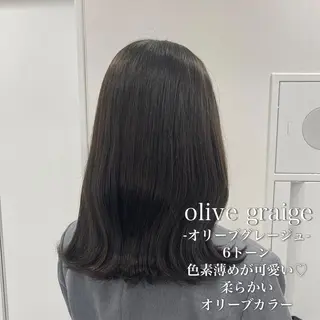 セミロング カラー 🩵色落ち可愛い 寒色カラー🩵のヘアスタイル