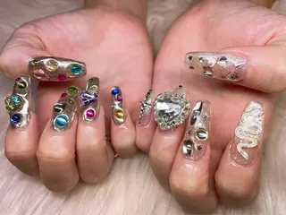 ネイル ティーエヌ 金山駅東口店のネイルデザイン