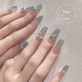 ネイル Nailsalon Tion 横浜西口店のネイルデザイン
