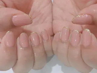 ネイル ネイル＆フラワーサロン〜Ri✦hiro〜鳥栖店所属・HIRATA RIEのネイルデザイン