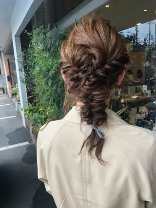 セミロング カラー ヘアアレンジ glad hairのヘアスタイル