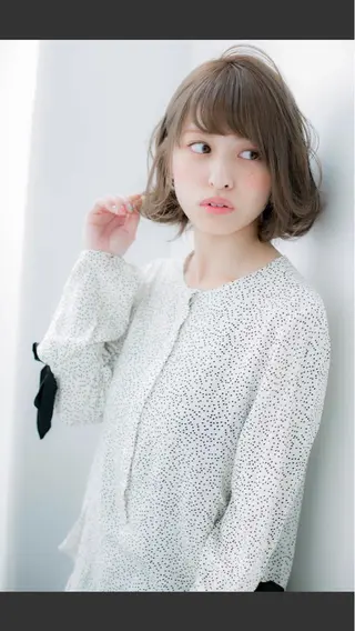 ショート カラー LOREN自由ヶ丘所属・櫻田 朴のヘアスタイル