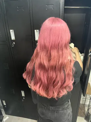 ロング 🌈カラー特化 ハイトーンけいと🌈のヘアスタイル