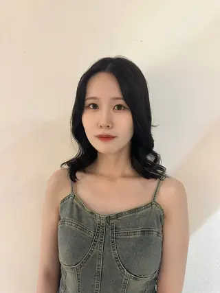 ミディアム カラー sakura カットモデル募集💖のヘアスタイル