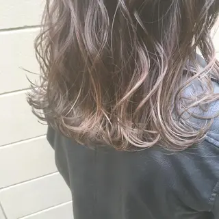 ロング カラー しのはら まどかのヘアスタイル