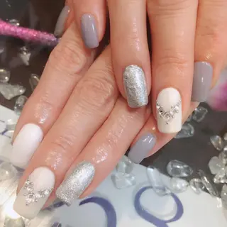 ネイル Angeailes〜アンジュエール〜所属・開運ネイル Angeailesのネイルデザイン