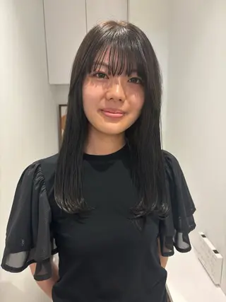 セミロング リン🔔ボブ cut ベージュカラー🤎のヘアスタイル