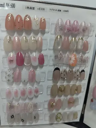 ネイル salon NICORY武庫之荘所属・ネイリスト 恵美子のネイルデザイン