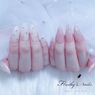ネイル Flashy Nailsのネイルデザイン