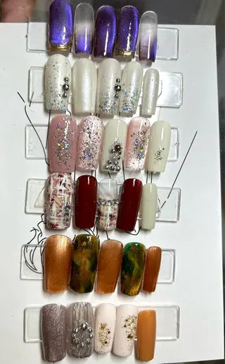 ミディアム 2dy所属・2DY NAIL SALONのネイルデザイン