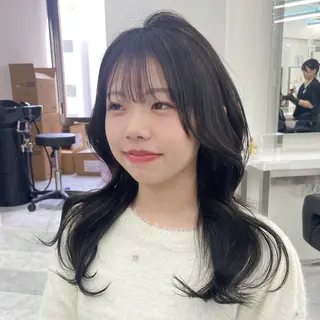 セミロング MOE 福岡韓国ヘア✧︎のヘアスタイル