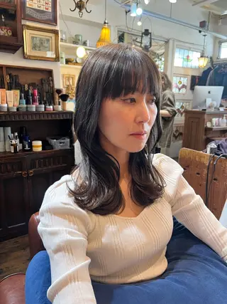 ミディアム 抜け感ショート パーマ/緒方椋のヘアスタイル