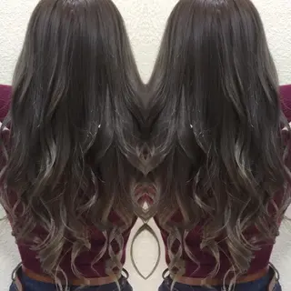 ロング カラー 髪質改善特化サロン ICONIQ天神店のヘアスタイル