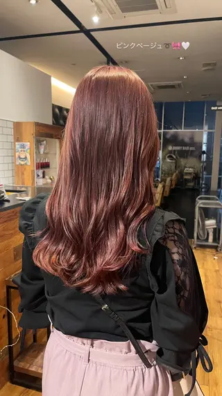 ロング 中村 彩奈のヘアスタイル