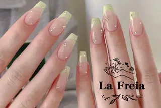 ネイル 🤩 Yuliaユリアのネイルデザイン