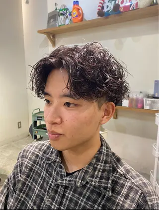 ショート パーマ メンズ パーマ特化/フェザー パーマシャドウ/真生のヘアスタイル