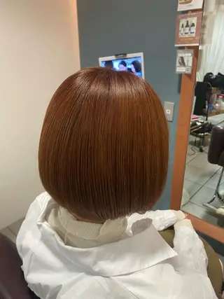 カラー inity Esakaのヘアスタイル