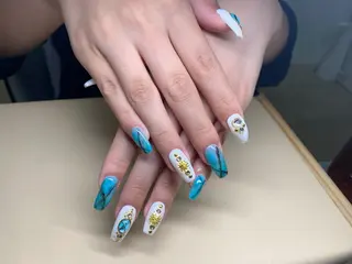 カラー 宇 田川のネイルデザイン