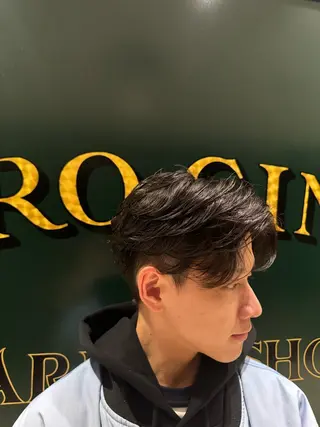 ミディアム 小島 優奈のヘアスタイル