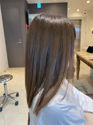 セミロング 大倉 未波のヘアスタイル