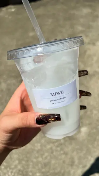 ネイル 𝐧𝐚𝐢𝐥 𝐌𝐢𝐖𝐢𝐢のネイルデザイン