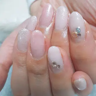 ネイル 鈴木 憂維のネイルデザイン