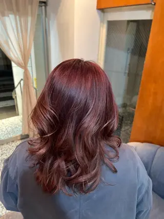 セミロング kingdom青山店所属・kingdom青山店 小宮愛理のヘアスタイル