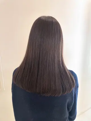 セミロング カラー 透明感ワンカラー 🎀髪質改善/AOのヘアスタイル