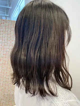 セミロング 宮村 真穂のヘアスタイル