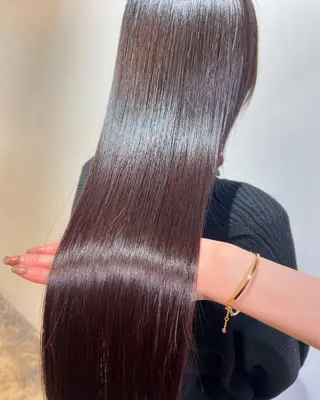 ロング loe平尾山荘店所属・梅本 有希のヘアスタイル